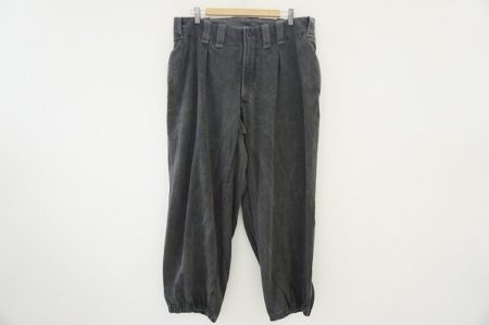 大人の余裕を感じさせるようなシルエットが魅力のヨウジヤマモトプールオムのパンツを出張買取いたしました