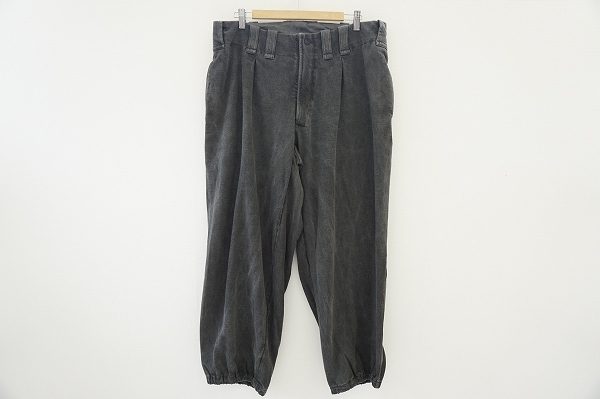 大人の余裕を感じさせるようなシルエットが魅力のヨウジヤマモトプールオムのパンツを出張買取いたしました