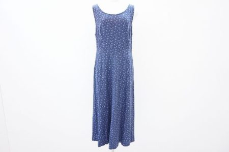 上品で落ち着いた大人柄、ローラアシュレイのワンピースを宅配買取いたしました