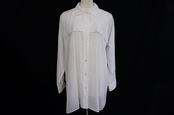 高級感を肌で感じていただきたいエルメスのシャツブラウスを宅配買取いたしました