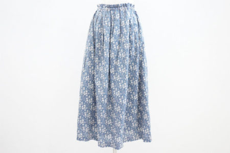 ナチュラルな着心地と女性らしさが魅力！ハグオーワーのロングスカートを出張買取いたしました