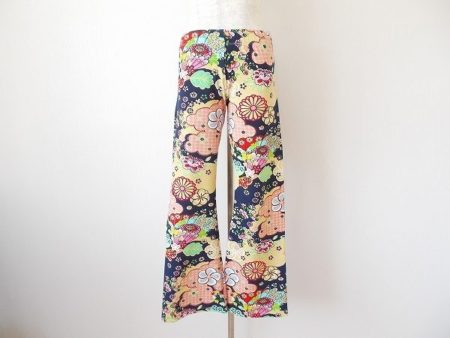 和服にインスパイアされた個性的デザインのケンゾーのパンツを宅配買取いたしました