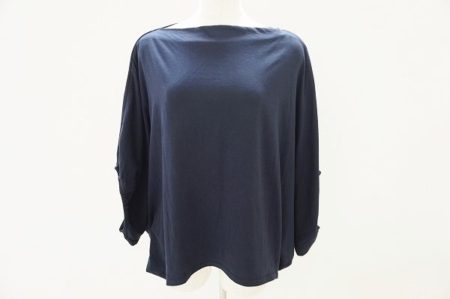 美しいラインをみせながらもゆったり着心地が嬉しい、ミズイロインドのドルマンカットソーを宅配買取いたしました