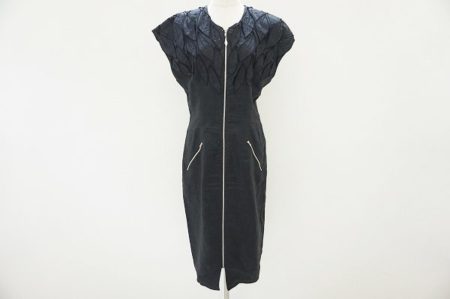 美しいシルエットやディテールにうっとり。伊太利屋のワンピースを出張買取いたしました