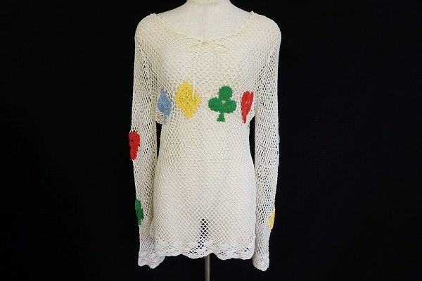 ポップで可愛いトランプ柄の伊太利屋のニットを宅配買取いたしました