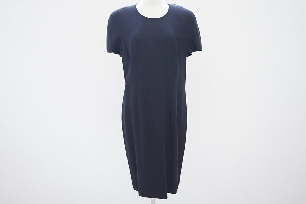 フォーマルからデイリーまで大活躍！ジュンアシダのブラックワンピースを宅配買取いたしました