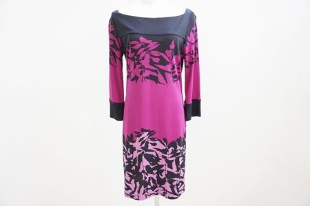 女性を美しく引き立てるエレガントなダイアン・フォン・ファステンバーグのワンピースを出張買取いたしました