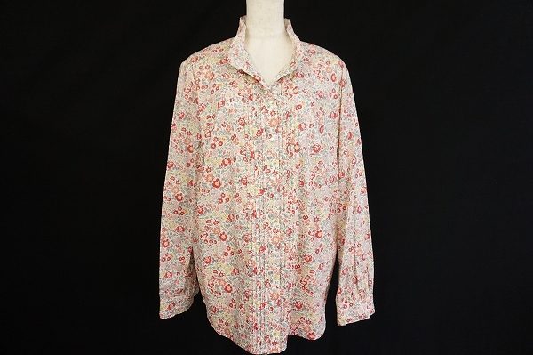 着るだけで上品な女性を演出、レリアンのシャツを出張買取いたしました