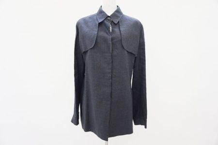 シックで上品なアルマーニコレッツォーニのジャケットをお買取いたしました