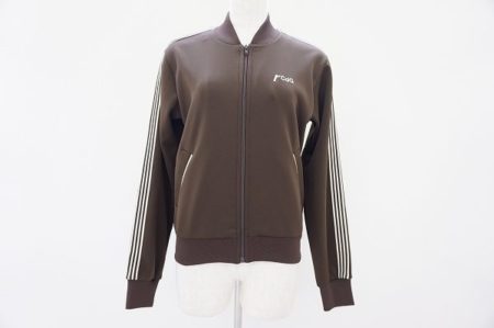 トレンドのスポーティーな着こなしに取り入れたい、ローブドシャンブルコムデギャルソンのジャージを宅配買取いたしました