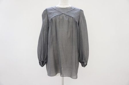 肌触りの良い麻の生地がナチュラルなドゥロワーのチュニックを買取いたしました