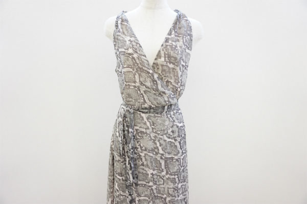 スパイシーでフェミニンが魅力!アルマーニエクスチェンジのワンピースを宅配買取いたしました