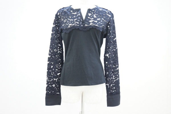 レースの切り替えが特徴のナラカミーチェのシャツブラウスを買取いたしました