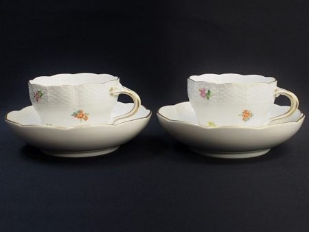 優美な花模様が様々な顔を見せてくれる、マイセンのカップ＆ソーサーを買取いたしました