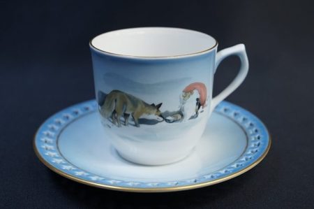 北欧の冬の雰囲気で可愛らしいロイヤルコペンハーゲンのカップ&ソーサーを出張買取いたしました