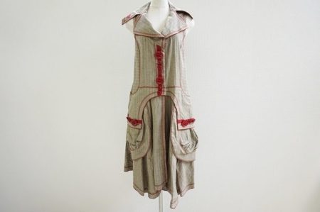 飽きの来ない独創的なデザイン！エイココンドウのワンピースを出張買取いたしました