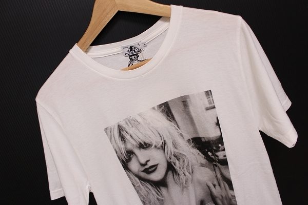 ヒステリックグラマーのプリントTシャツを買い取りました