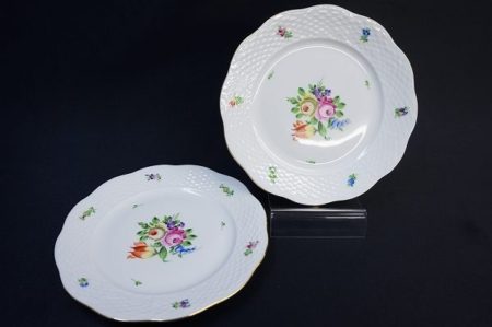 イギリス王室にゆかりのあるヘレンドのプレートを買い取りました