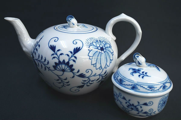 マイセンの美品ポットセットを買い取りさせていただきました