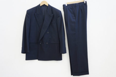 上質なカシミア混が素敵なヘルノのダブルジャケットを買取ました