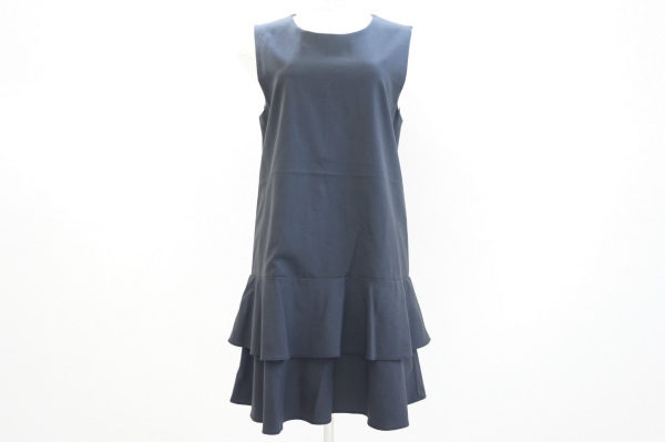 着回しワードローブにもおすすすめしたいセオリーのワンピースを買い取りました