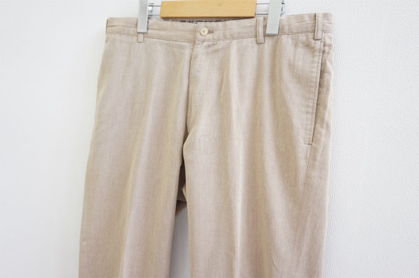 リラックス着にもおすすめしたいパパスの麻混スラックスを買い取りました