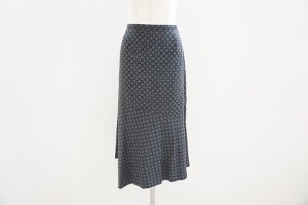 美品！ハナエモリのスカートをお譲りいただきました