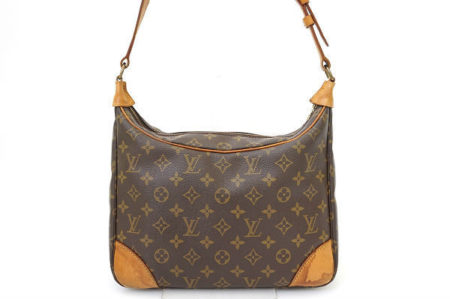 2WAYで大容量と実用性抜群なルイ・ヴィトンのショルダーバッグを買取いたしました