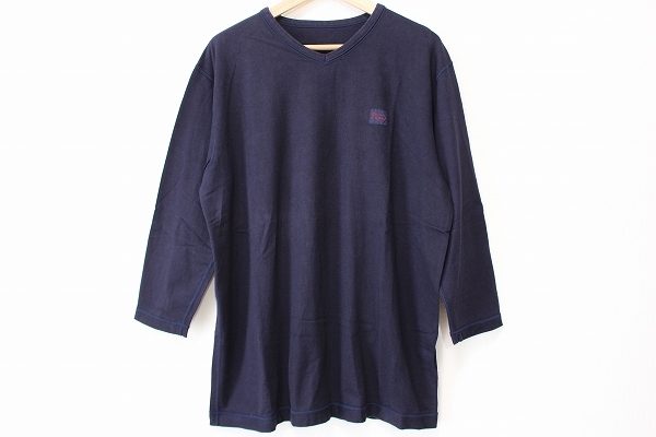 カジュアルアイテムでも品よく着こなしていただける、パパスのカットソーを買取いたしました