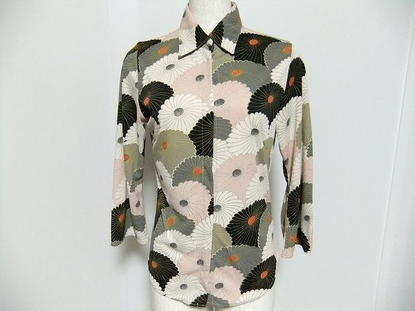 日本の美の和柄で日本女性を美しく彩る、ソウルワークのシャツを買取いたしました