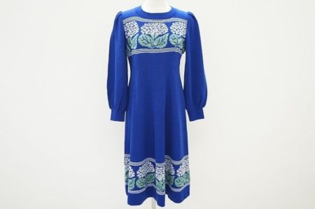 お天気が悪い日でも爽やかな気分にさせてくれる、斉藤都世子のワンピースを買取いたしました