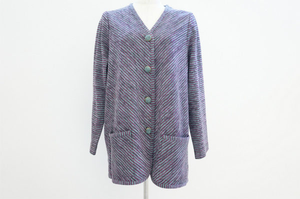 冷えから守りながらオシャレに。斉藤都世子のジャケットを買取いたしました