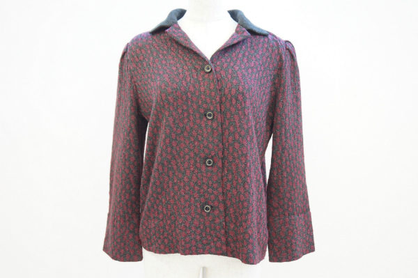 控えめな輝きが美しい斉藤都世子のジャケットをお譲りいただきました