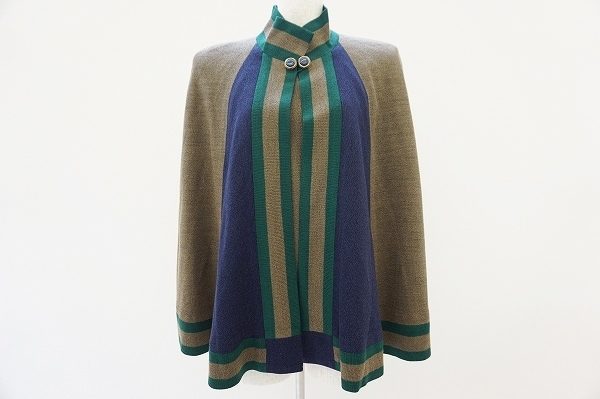 美しい配色のエレガントなポンチョアンサンブル、斉藤都世子のお洋服を買取いたしました
