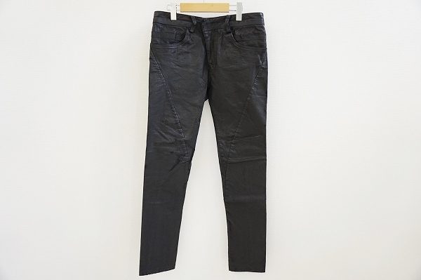 コーティング加工がクールなバジュラのパンツをお譲りいただきました