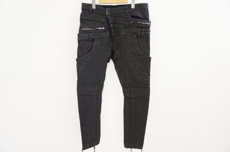 バックスタイルも面白いバジュラのパンツをお譲りいただきました