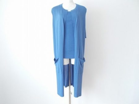 空色カラーがキレイなモガのアンサンブルニットを買い取りました