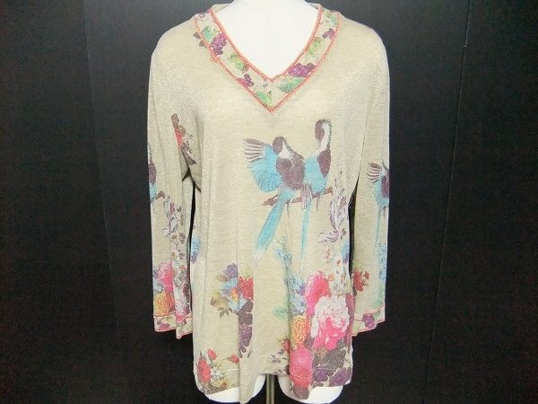 やさしい色合いが美しい伊太利屋のカットソーをお譲りいただきました