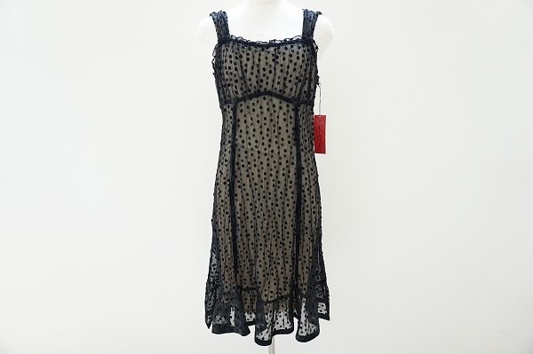 サンダルと合わせて軽やかに！ノコオーノのワンピースを買い取りました