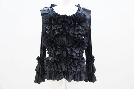 まるでお花のようなノコオーノのアートなジャケットをお譲りいただきました