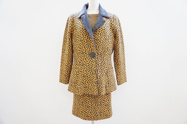 アバンギャルドなスタイルに!斉藤都世子の3点セットアップを買い取りました