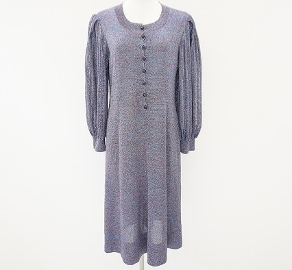 着心地抜群のニットの生みの親！斉藤都世子のエレガントなワンピースを買取させて頂きました。