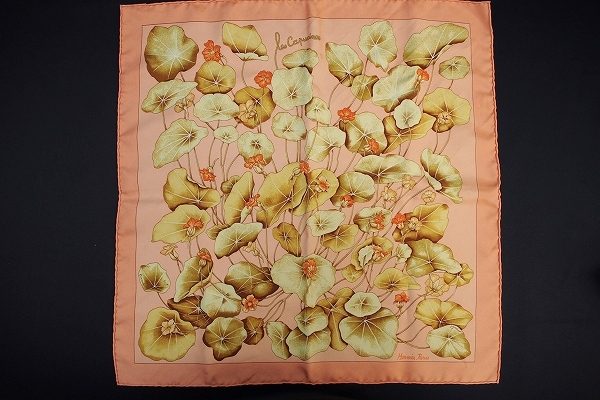 絵画のような美しさ、エルメスのスカーフを買取いたしました