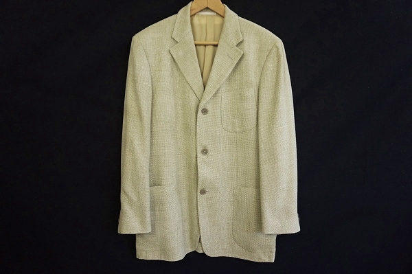 上質なものを身にまといたい方におすすめ、エルメネジルドゼニアのジャケットをお買取りいたしました