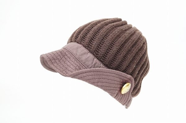 お顔をすっぽり包むグッチのニットキャスケットを買取いたしました