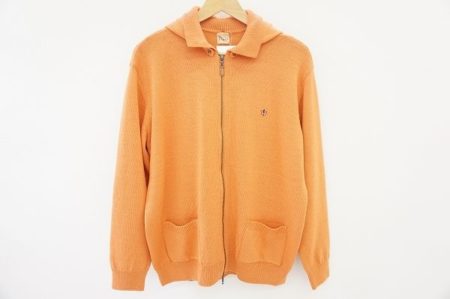 綺麗なオレンジカラーのパパス ニットパーカーを買取いたしました