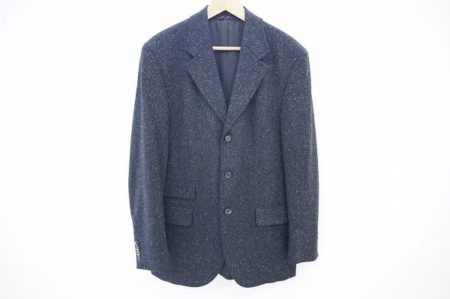 美品！ヒューゴボスのジャケットをお売りいただきました