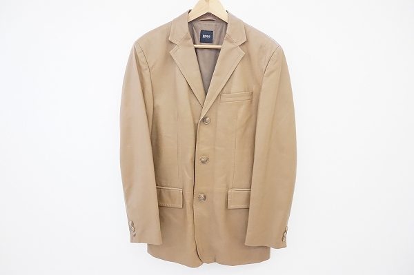 上質なラム革！ヒューゴボスのレザージャケットを買い取りました