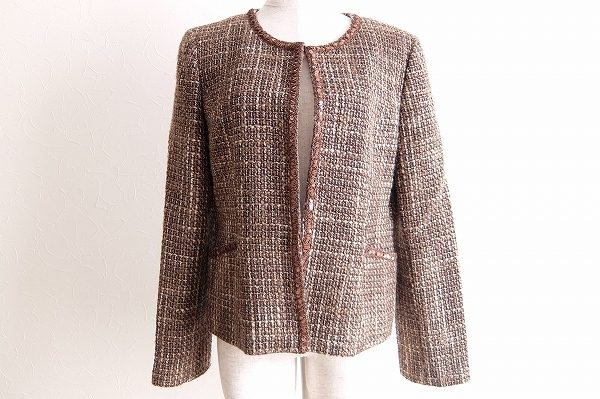 大人女性の気品あふれるレリアンのジャケットを買取いたしました