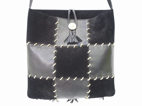 オシャレなパッチワーク風デザインのフェラガモのバッグを買取いたしました